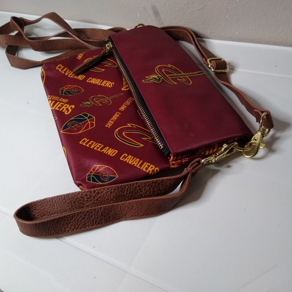 NBA Bags Cleveland Cavaliers Fold Over Crossbody Bag With